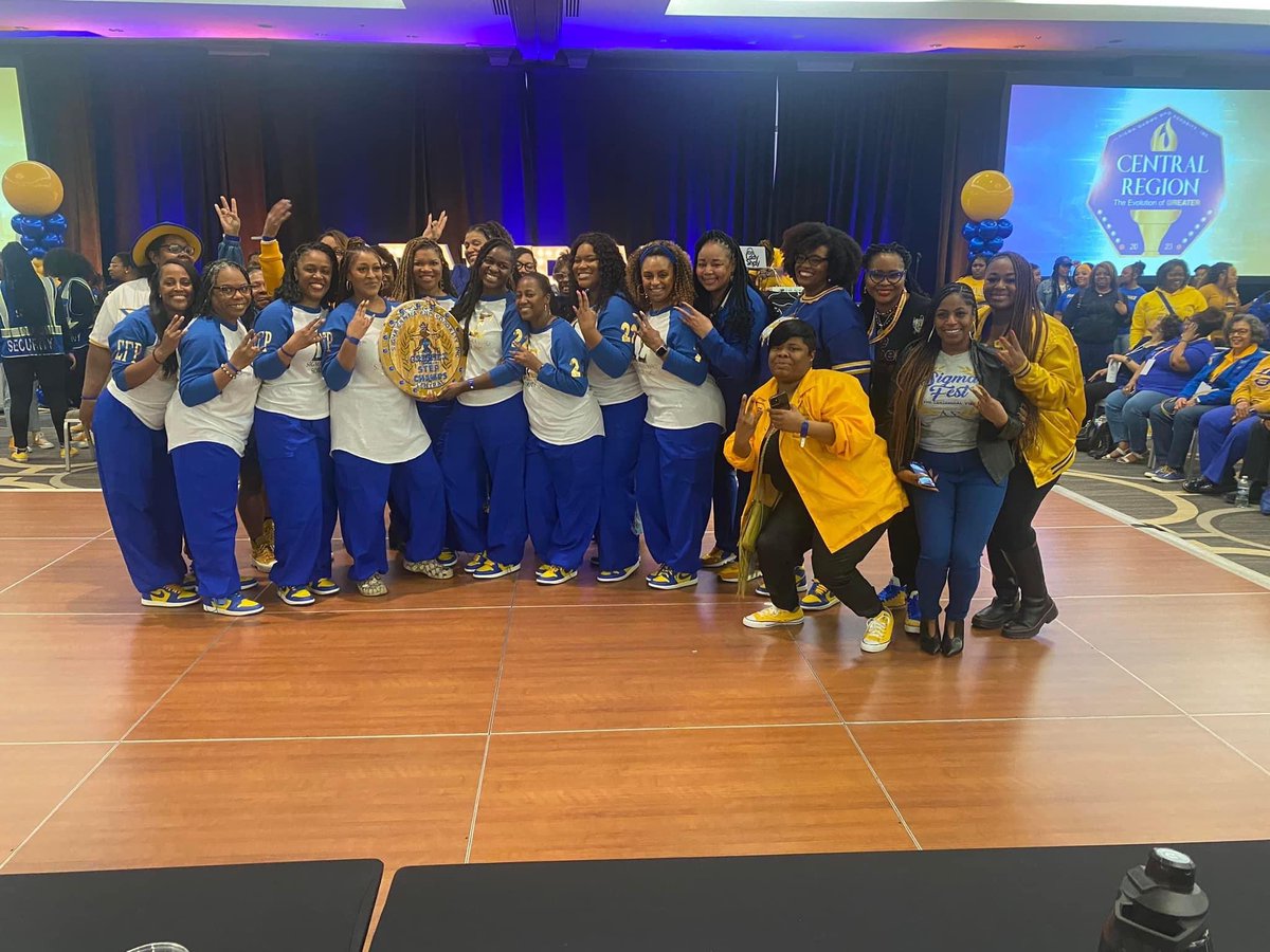 SGRho's tweet photo. This week’s Membership Spotlight goes out to the Captivated Central Regional Conference!

Checkout a few moments from the Central Regional Conference!

#SigmaGammaRho #CREvolutionOGreater #SGRhoCentral #CaptivatingCentral https://t.co/StNHOKuoOi