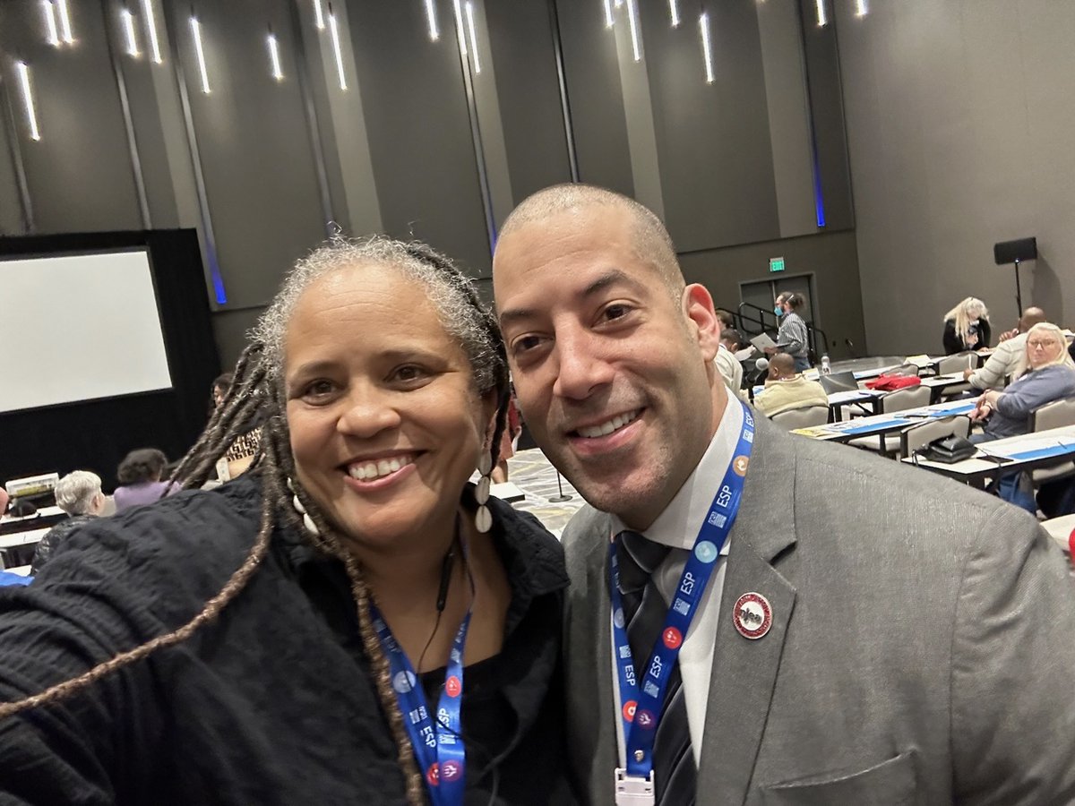SpillerForNJEA's tweet photo. This past weekend's NEA ESP Conference was empowering and inspirational 💪🏾 Educational Support Professionals are the backbone of our schools and unions, and it was my honor to celebrate and learn with our NJEA ESP member-leaders from around the country and state! #ESPpower https://t.co/VZQqlGswms