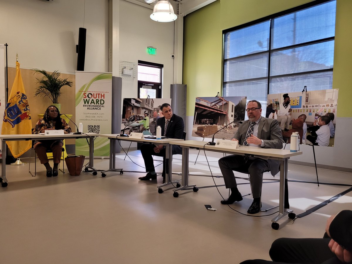 FirstLadyNJ's tweet image. I am thrilled to recognize the recipients of the Green Jobs Council’s NJ BRIDGE Initiative grant award.

Their contributions will jumpstart and support green economy opportunities across our state as we continue to fight for a cleaner, and greener, New Jersey.