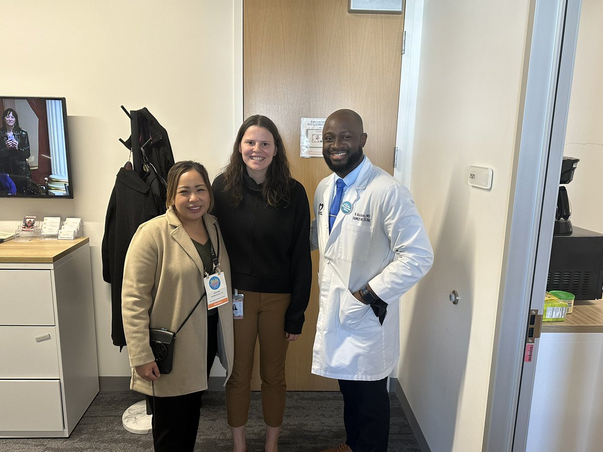 favfmdoc's tweet photo. What an inspiring weekend to end with Lobby day. Great conversations with the offices of @SenSusanEggman and @Steve_Glazer and @RBKforAssembly #CAFPAMAM #FamilyPhysicianWeek @cafp_familydocs https://t.co/Vr36p0Lm7i