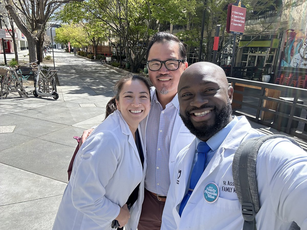 favfmdoc's tweet photo. What an inspiring weekend to end with Lobby day. Great conversations with the offices of @SenSusanEggman and @Steve_Glazer and @RBKforAssembly #CAFPAMAM #FamilyPhysicianWeek @cafp_familydocs https://t.co/Vr36p0Lm7i