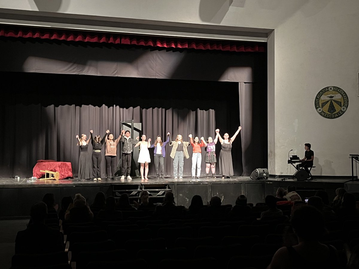 LBramer's tweet image. Congrats @GPAandSHSM #4Oclock on a beautifully brave performance!  👏