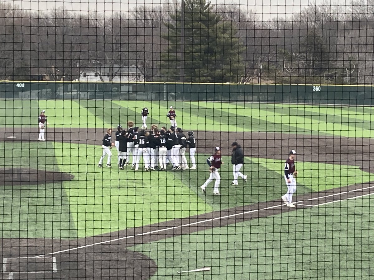 LNE comes back from being down 2-0 to score three in the bottom of 7. Rockets get a 3-2 win over North Star.