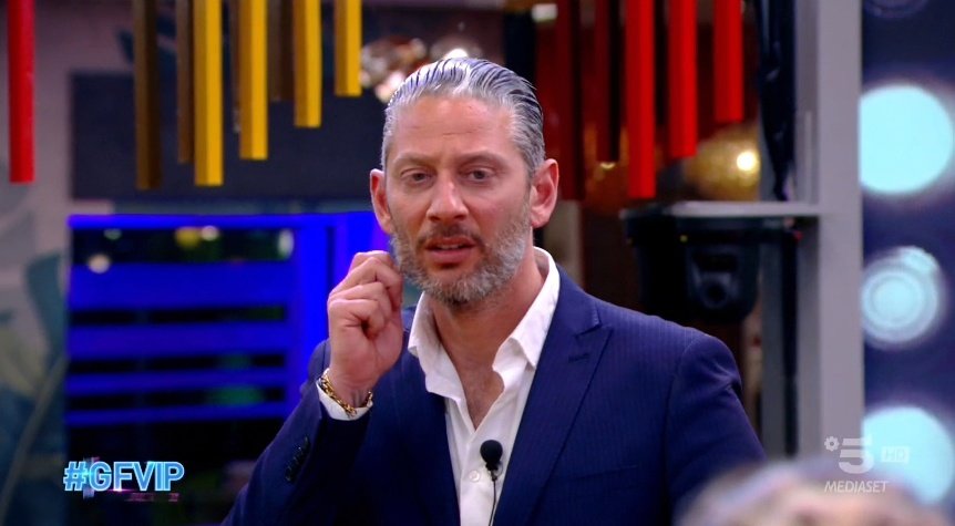 _maariposaa_'s tweet photo. Alfonso: -“Nikita è la quinta finalista”

ERROR 404 😭

#gfvip #nikiters #donnalisi https://t.co/BXCvBCwJca