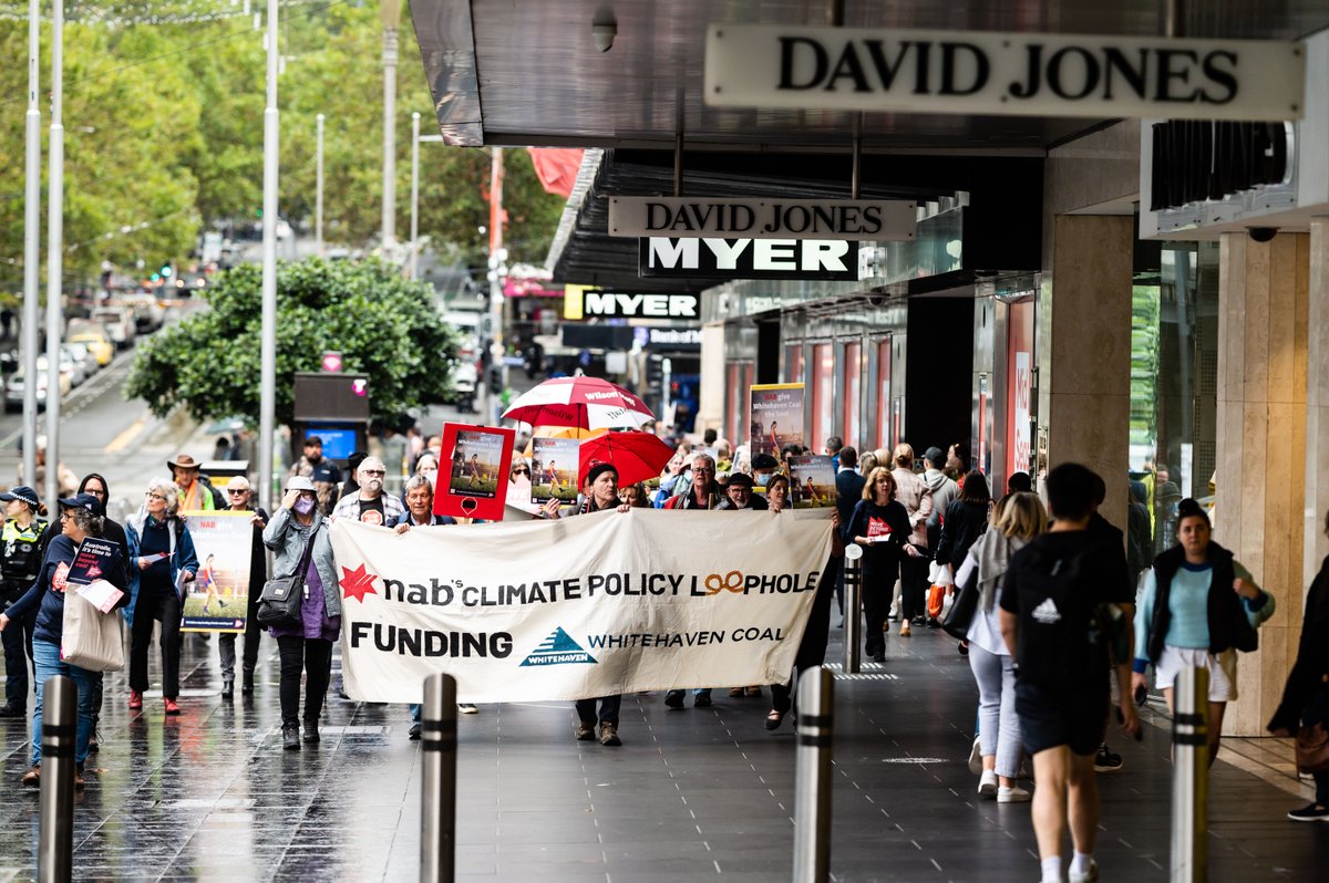 MoveBeyondCoal's tweet photo. The FLOOD @NAB: 10 DAYS OF ACTION has well and truly kicked off! 💥Yesterday, 70+ #MoveBeyondCoal folks turned out in Melbourne at NAB's National HQ, calling on #NAB to end their financing for Whitehaven Coal with a big, colourful, people-powered rally! 📸 Julian Meehan https://t.co/gwK1FB6W62