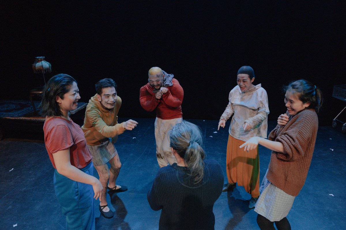 bellawithlove's tweet photo. #WorldTheaterDay 
2023: three months in and two shows down - so grateful to be working with extraordinarily talented people and weirdos in theatre. 
#bouffonplayhk #agamenotlost 

… Now where and when is my next gig? #slightpanic #shutupandwrite https://t.co/FrF4QOrdGw