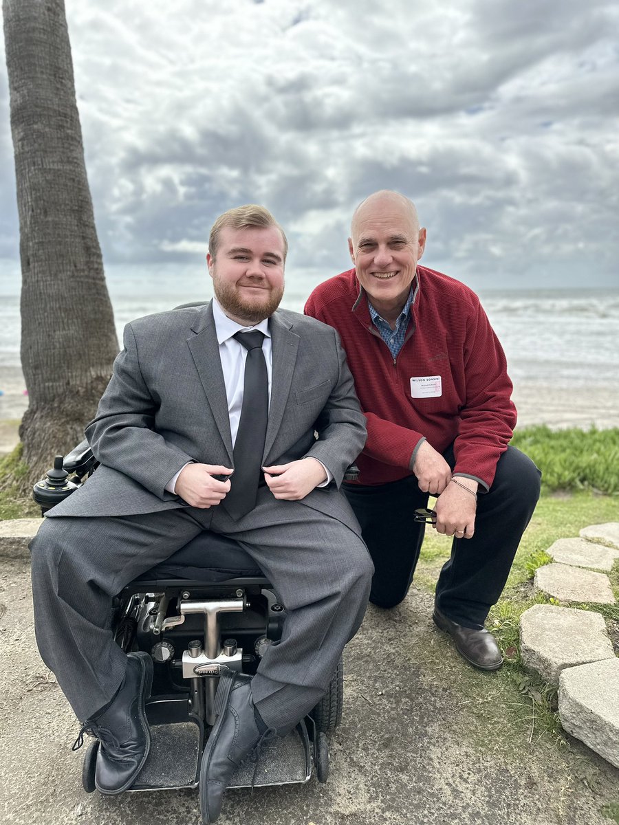 I recently had the pleasure to meet in person with a hero and colleague of mine: Dr.<a href="/MRudnickiOHRI/">Michael A. Rudnicki</a>. (1/10)