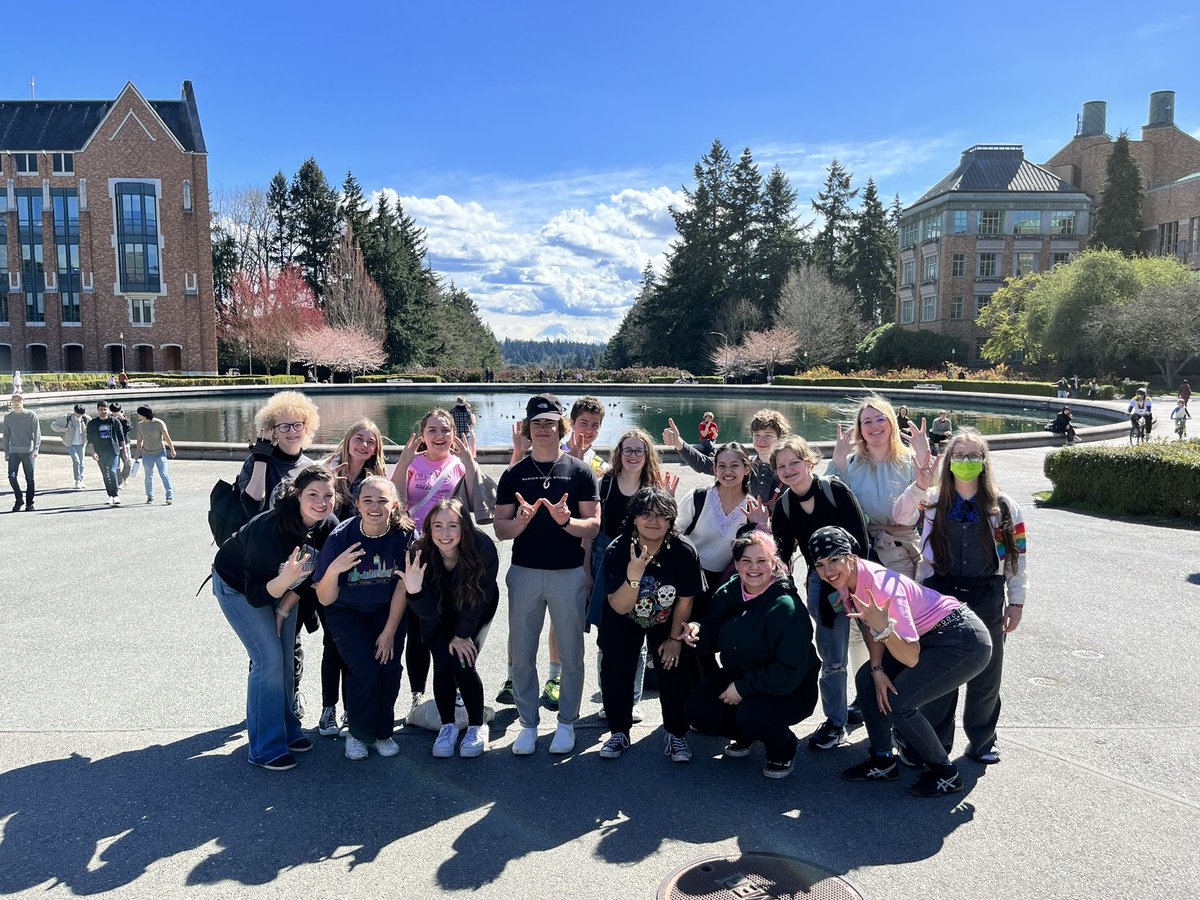 Chris Chou tweet media