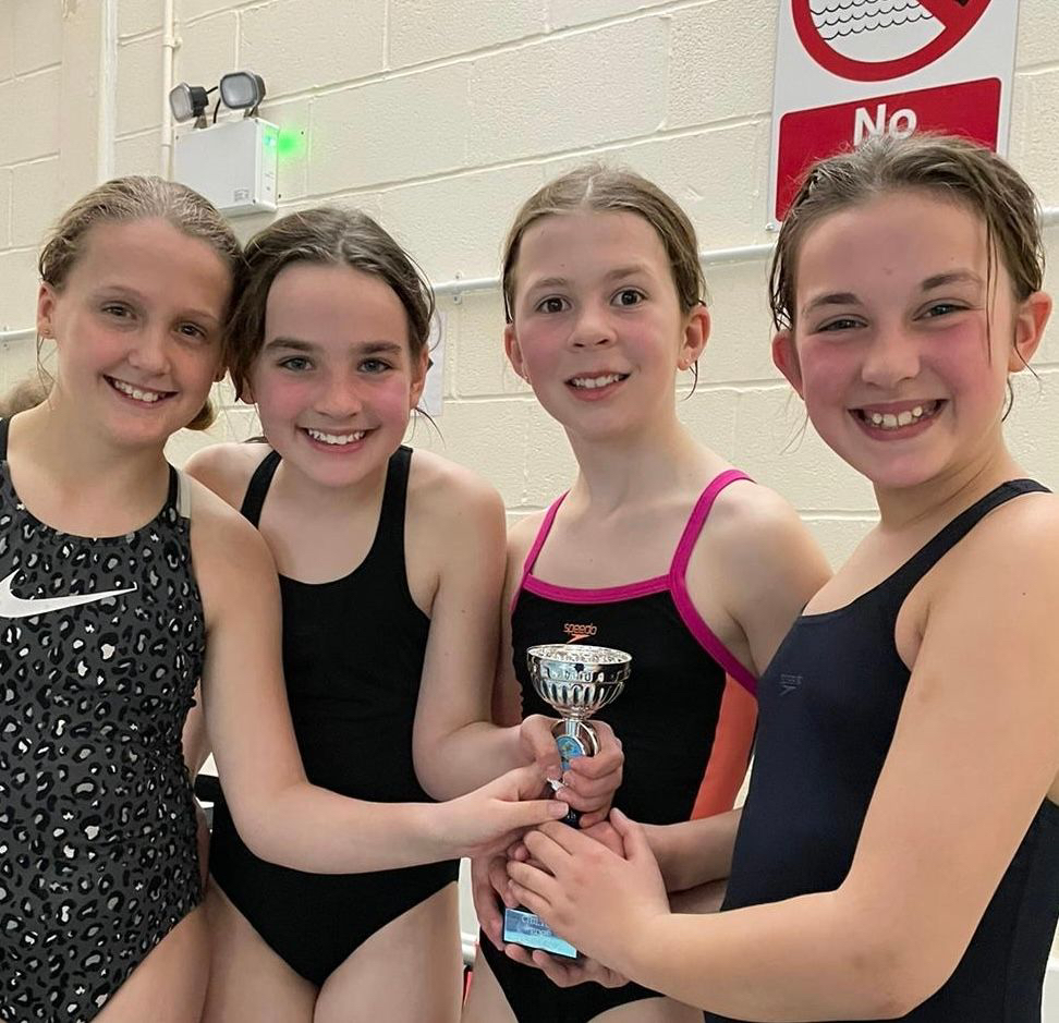 This lovely lot made a big splash today at the partnership swimming gala. Some strong individual and team performances ensured we brought home all 4 trophies! Great job swimmers and thanks Mrs Allen for taking them - the noise and heat of a gala is quite unique! #valleyrdsport