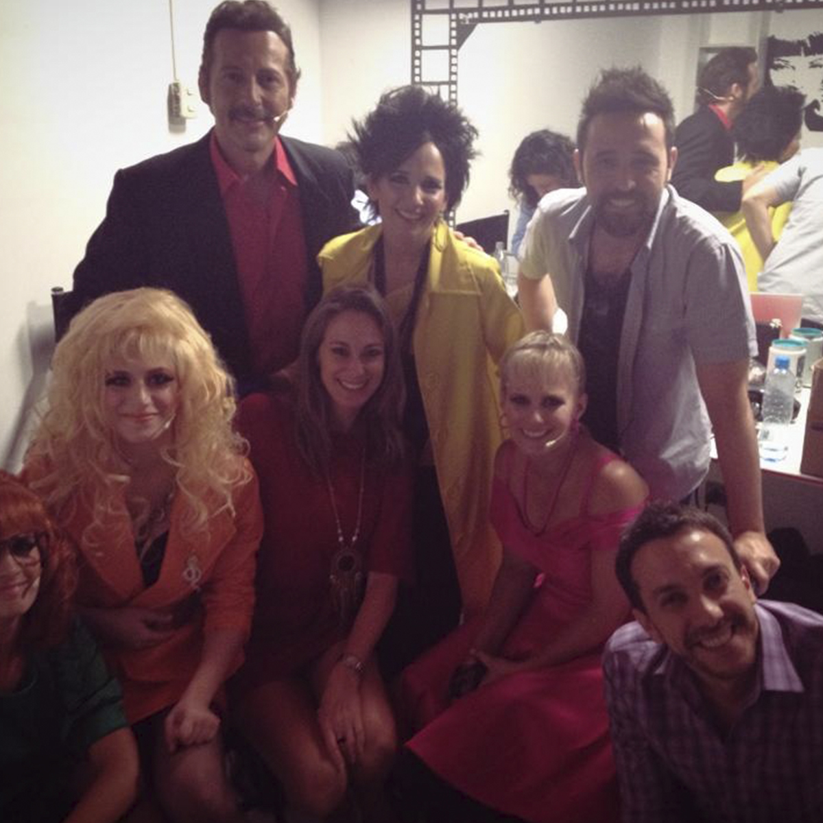 diegodibos's tweet photo. En mi caso, he tenido el gusto de trabajar en muy buenas producciones como director musical. Qué maravilla que luego de esta larga pandemia, este año vuelvo al teatro con una súper obra. ¡Atentos! Y Feliz Día del Teatro. 🤩💪🏻 https://t.co/0YqZkekH2T