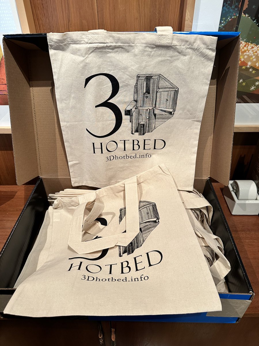 HI! We’ve been a bit offline but we are BACK and will be heading to Minneapolis this week for the Shakespeare Association of America’s annual conference. We made new shwag and will be raffling off typecasting toolkits in these cool new bags!