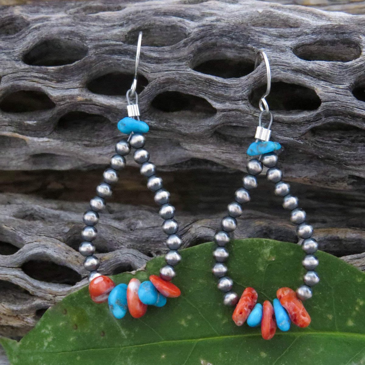 Never miss an opportunity to wear colorful Hoops #etsy  
SHOP HERE: etsy.me/40AXl2w    #silver hoops #beadedhoops #navajopearls #colorfulearrings #turquoiseearings #turquoisehoops
#navajojewelry #handmadeearrings