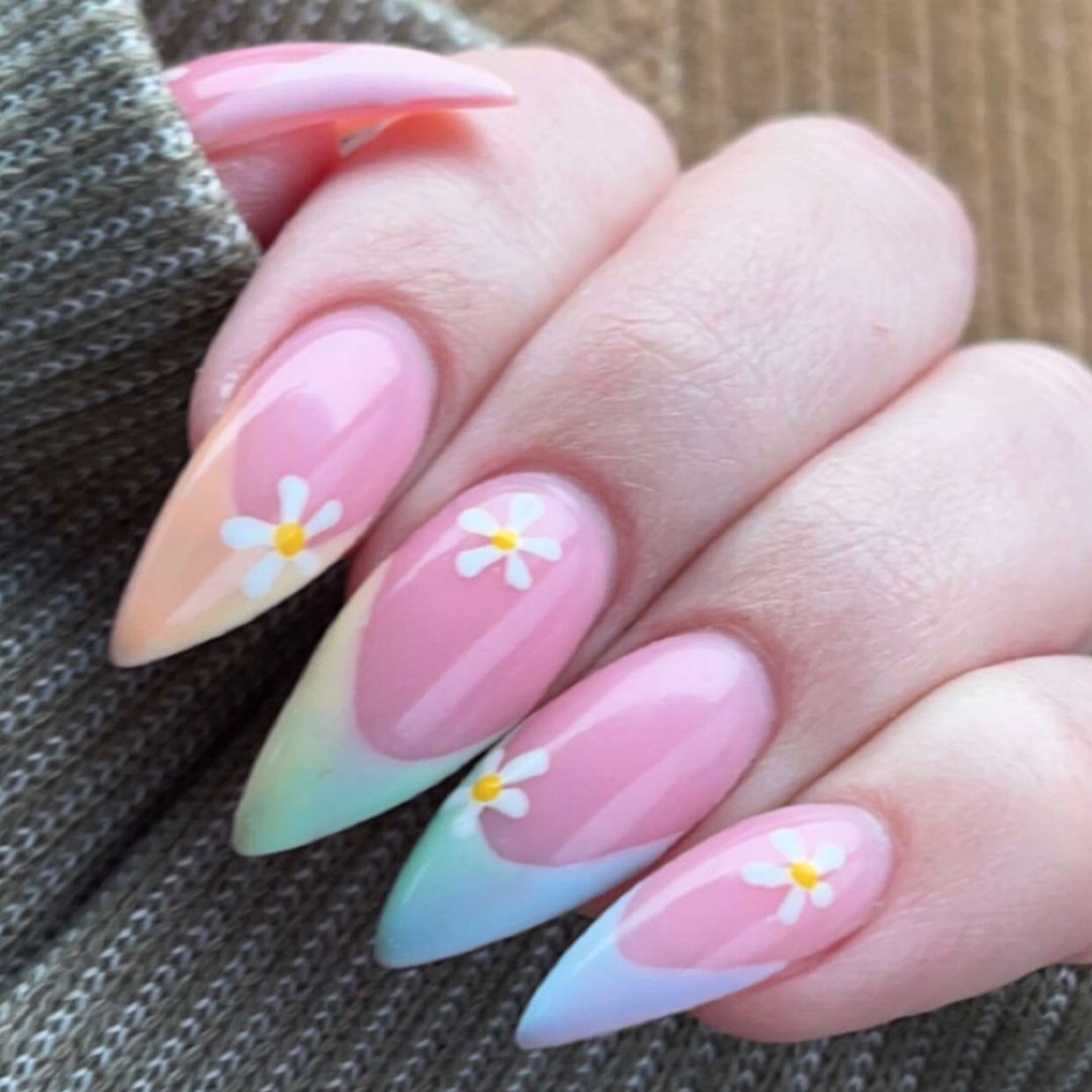 shapewith_teryn's tweet photo. 🌟BRAND HIGHLIGHT! ⬇️

@luxapolish 
@luxapolish 
@luxapolish 

🔥Colors used- 
•BASE- Sherr Bliss
•TIPS- Retro, Canary, Blossom, Crisp Coral, Mint To Be, Twilight Blue, Lilac Lace. 
•FLOWERS- Whiteout &amp; Pineapple https://t.co/GOLLd5nA1U