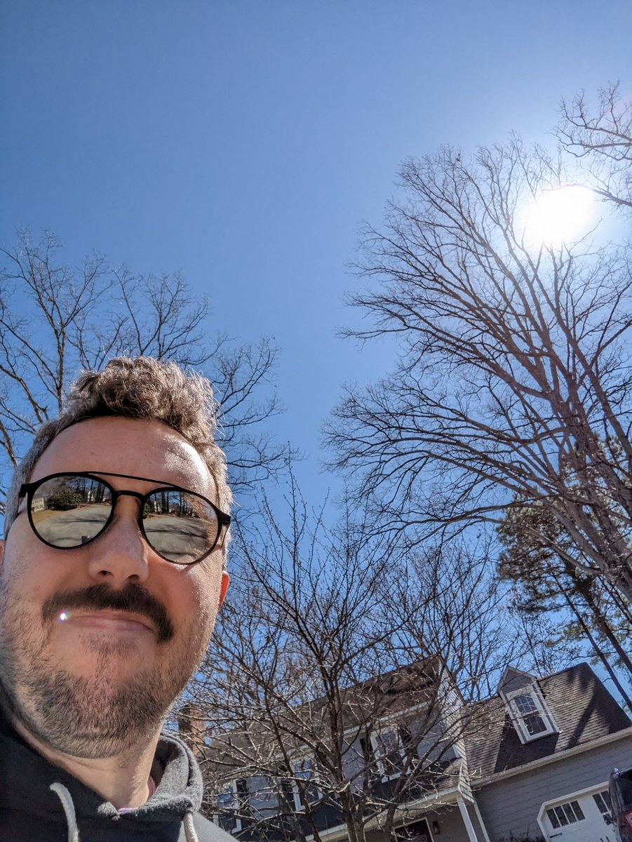 isaachulvey's tweet photo. Your last selfie is who you are on the outside and your last meme is who you are on the inside https://t.co/bpHi0U8DqW