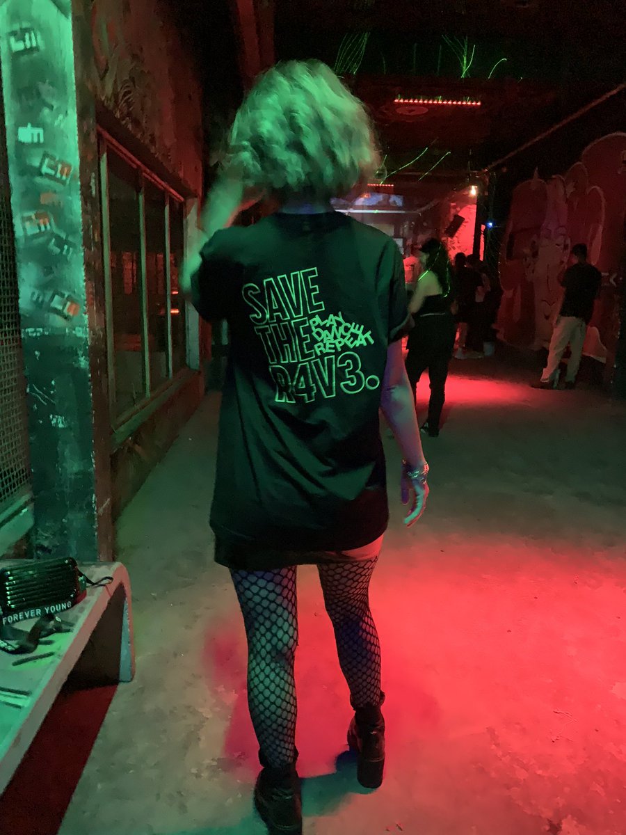 DJ_Hopper's tweet photo. #savetherave no rolê do último fim de semana! 🙏🏻😎🤘🏻🖤🔥✅ https://t.co/vf0cpv7cmz