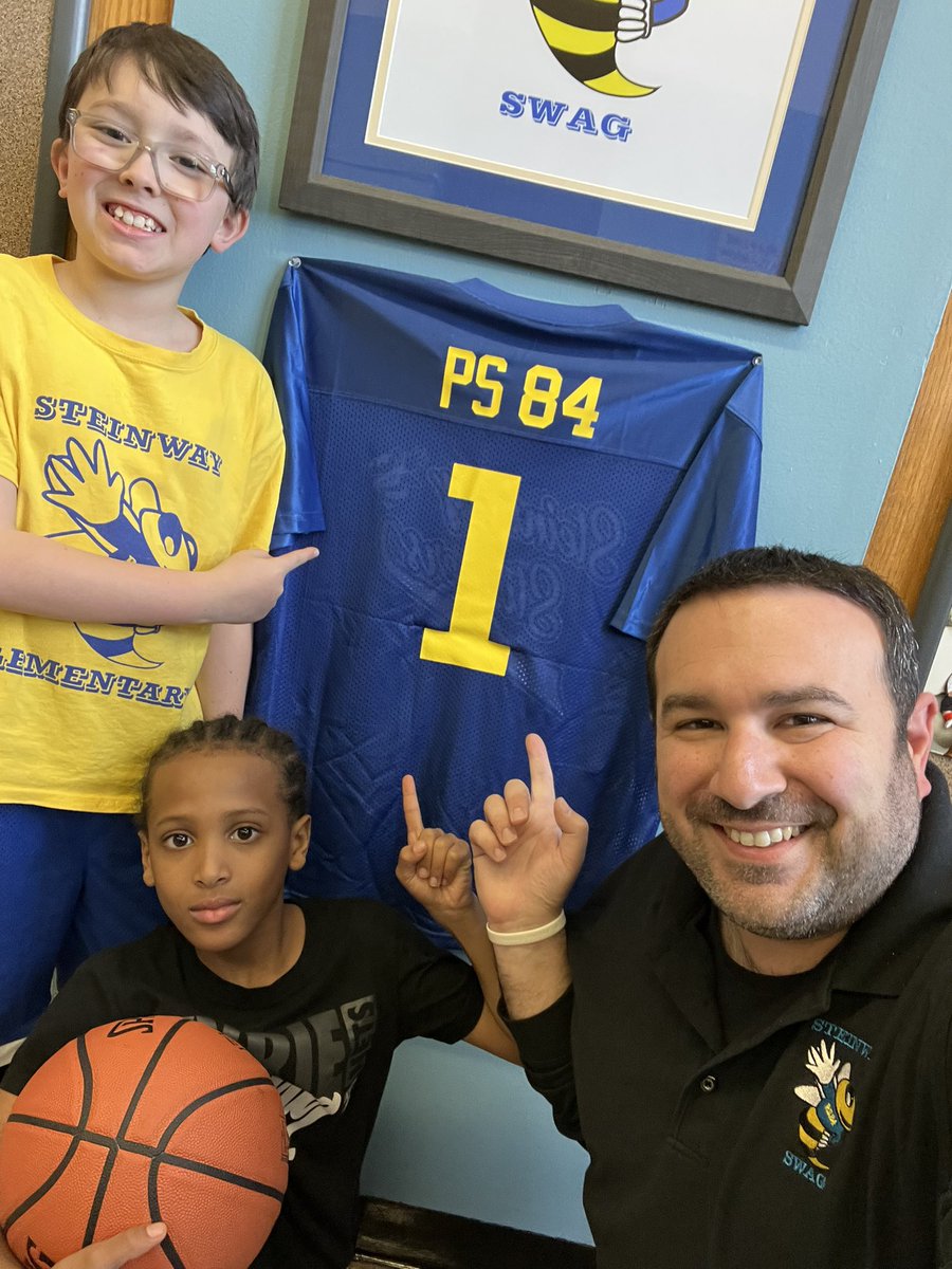 #SteinwayShoutOut to @MrWitkes112Q, @Amare112Q and the entire 112 community for hosting today’s game. We had an absolute blast, I’m beyond proud of all who participated! Congrats @Ps112Q!  #ProudPrincipal #SteinwaySWAG #Team84 #Team112 #Team30 🔵🟡🏀🗑️