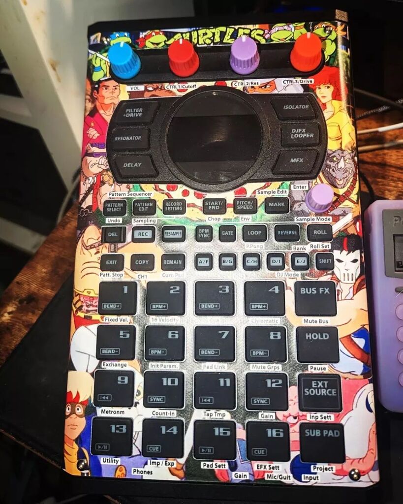 sp404mk2's tweet photo. https://t.co/TYMeWnfy2g ☕✨
--
Got my @cremacaffeshop skin for the SP-404 MK2!
Looking so clean 

#sp404mk2 #sp404 #lofiandchill #cremacaffedesign #cremacaffeskins #cremacaffesp404 #musicproduction #sp404 #sp404beats #tmnt #teenagemutantninjaturtles … https://t.co/dW5h9LCuIN https://t.co/awpMunFOkC