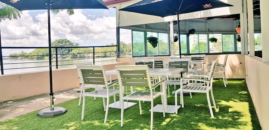 HotelGraham's tweet photo. Desea realizar sus eventos en una área abierta,con la mejor vista❓️
Contamos con 2 terrazas techadas,1 para 300 personas,y  para 20 personas. ¿Desea mayores informes❓️
☎️(993) 312-77-44. 
📍#Villahermosa #Tabasco. 
Estamos enfrente de la @UJAT .
#Turismo #Hoteles #Banquetes https://t.co/RC4tU1QrfH