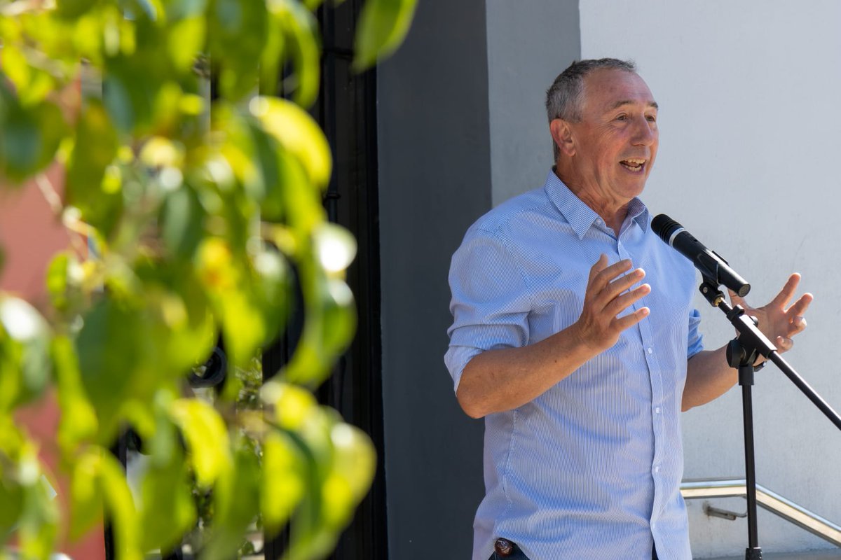 CompromisPiles's tweet image. 🗣️Vos deixem imatges del passat dissabte, dia en que va tindre lloc l&apos;acte de presentació de la nostra candidatura de mans de Joan Baldoví.💪🍊