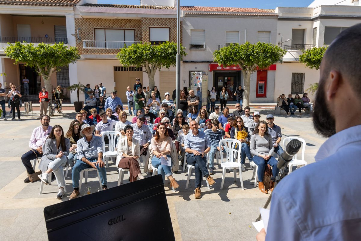 CompromisPiles's tweet image. 🗣️Vos deixem imatges del passat dissabte, dia en que va tindre lloc l&apos;acte de presentació de la nostra candidatura de mans de Joan Baldoví.💪🍊