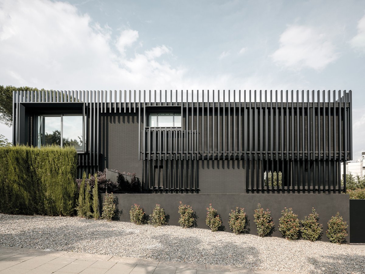 illustrarch's tweet image. The Black House by MDAMMM + The Black House Studio
#facade #architects #building #architecture #illustrarch