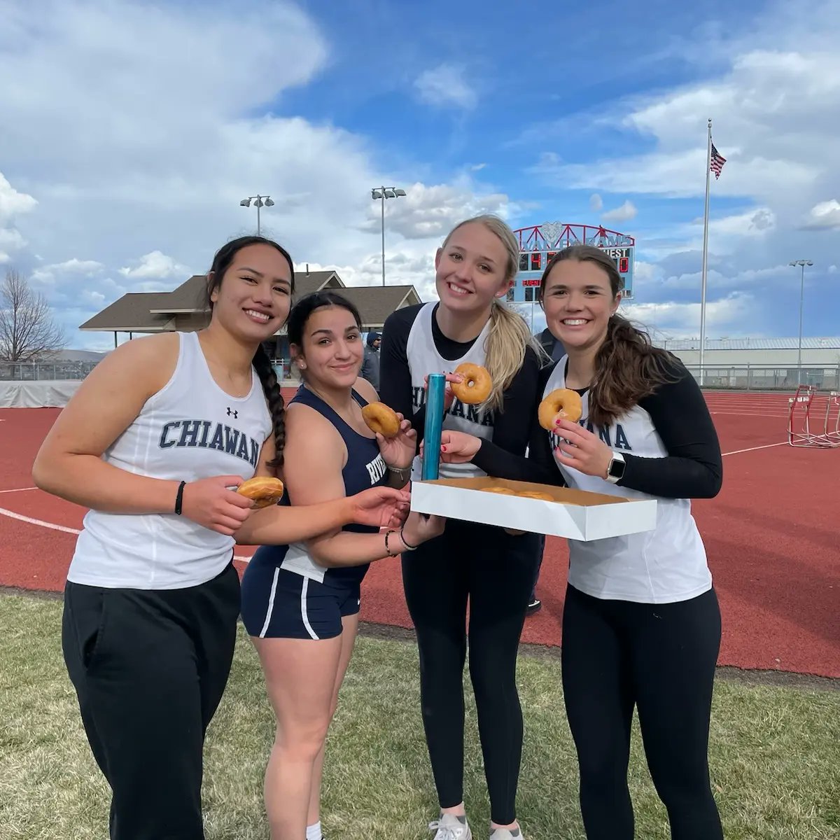 🚨🚨🚨🚨 SCHOOL RECORD ALERT!!! 🚨🚨🚨🚨 Tamina Alo, LaMya Bennet, Emily Dawes and Tori Thorne ran 1:01.05 to break the Thrower's Relay record by over half a second! #RiverhawkFamily #RiverhawkStrong #WeAre #BeDifferentBeMore #Team14 #SchoolRecord