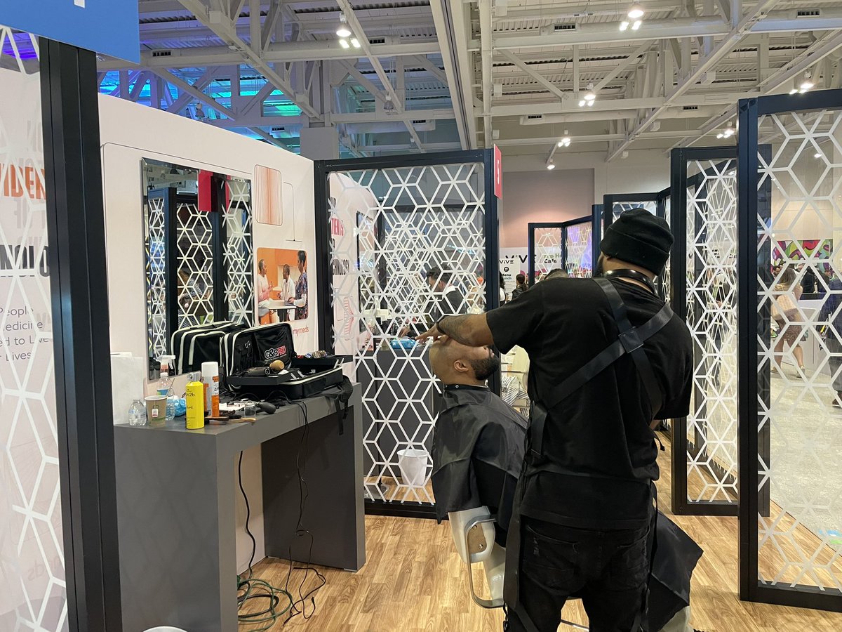 Need a haircut? Still mostly men in here when I’ve passed by… I don’t think I’m going in for 💇🏽‍♀️ #ViVE23