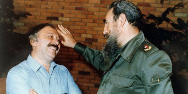 lamezzastagione's tweet photo. Eravamo io, Fidel, Compay Segundo, Sotomayor, Diego Armando, Valderrama, Miss Venezuela.. #Mina #RIPMina https://t.co/quvkwS0IHJ