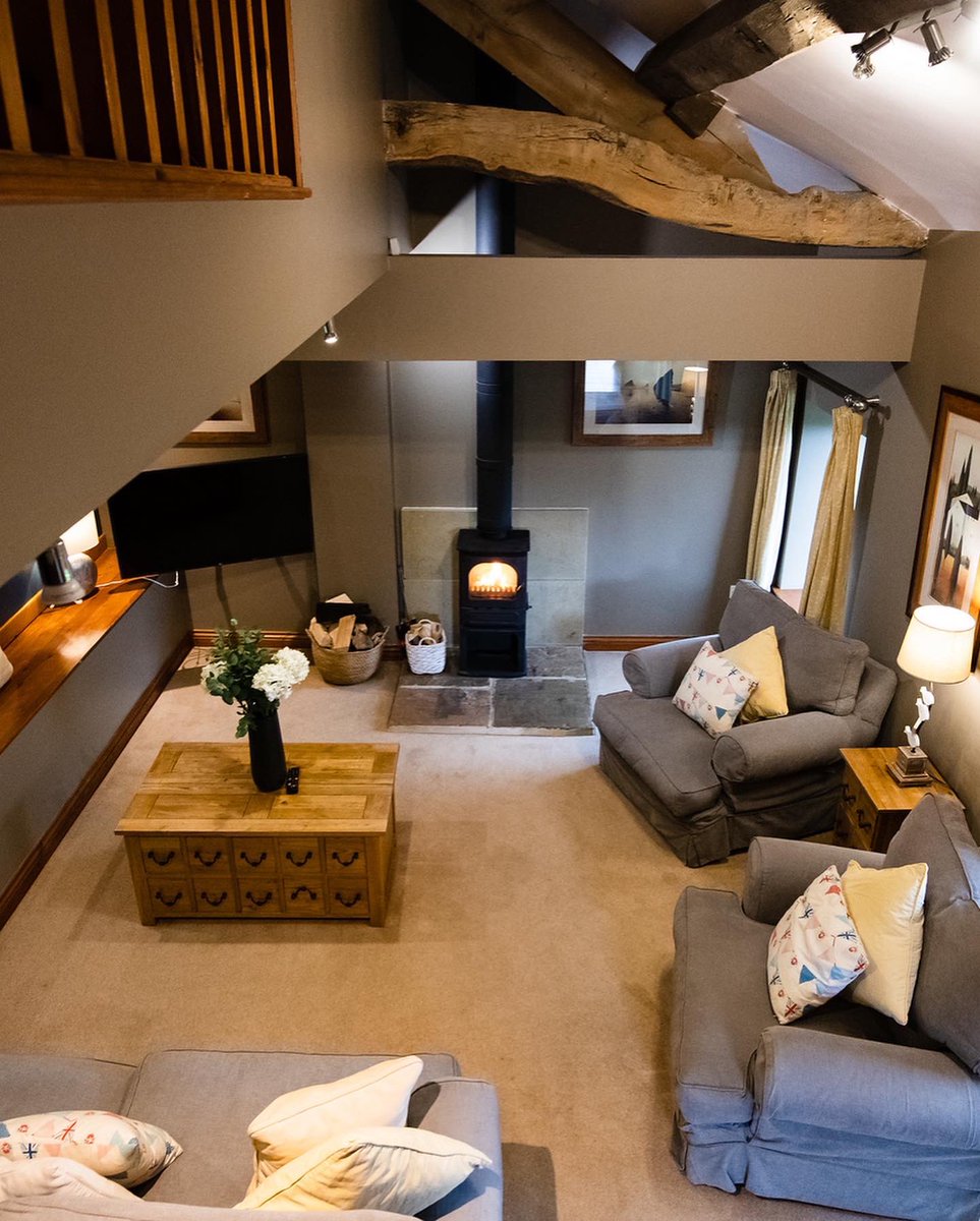 SmallshawCottagesSpa tweet media