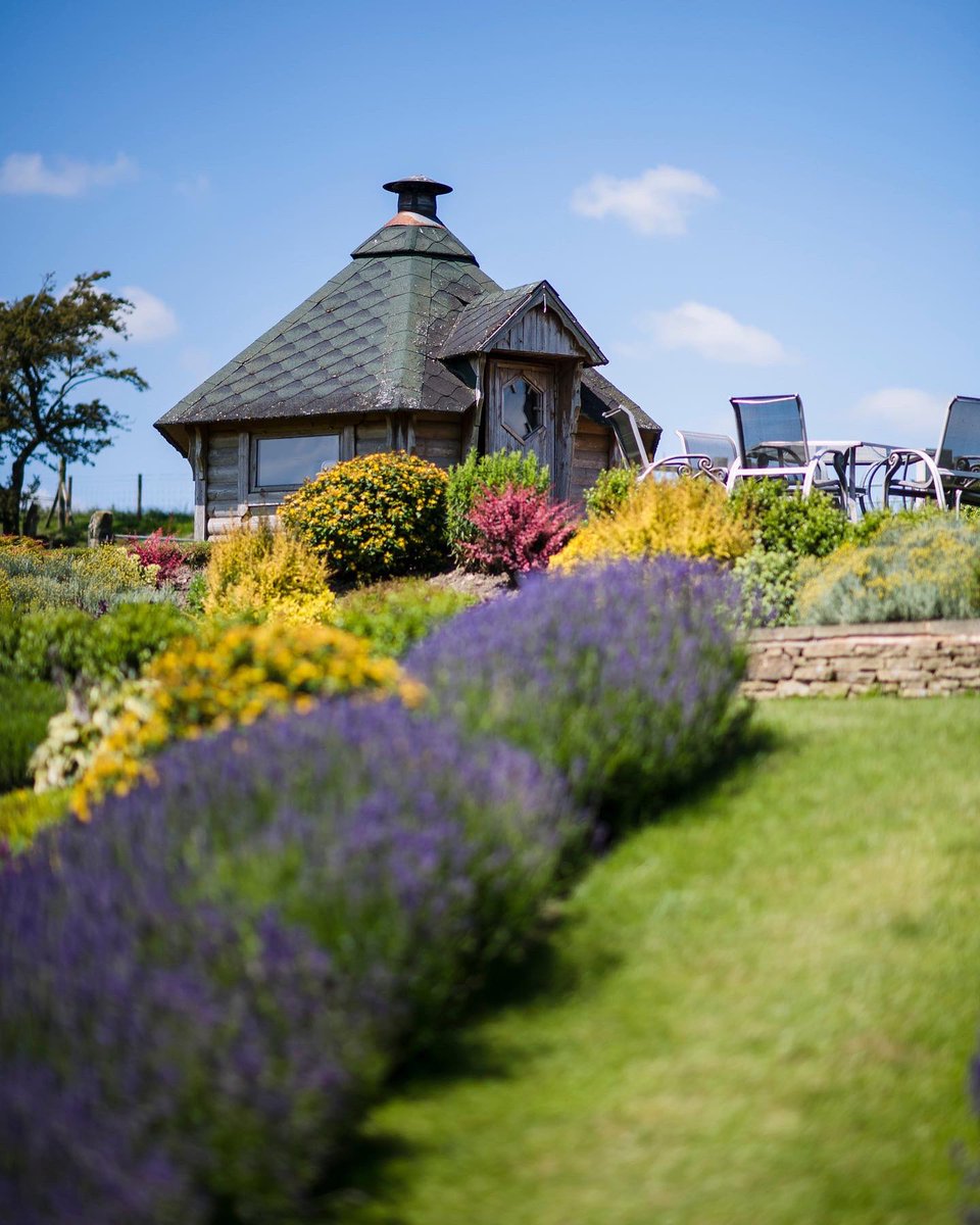 SmallshawCottagesSpa tweet media