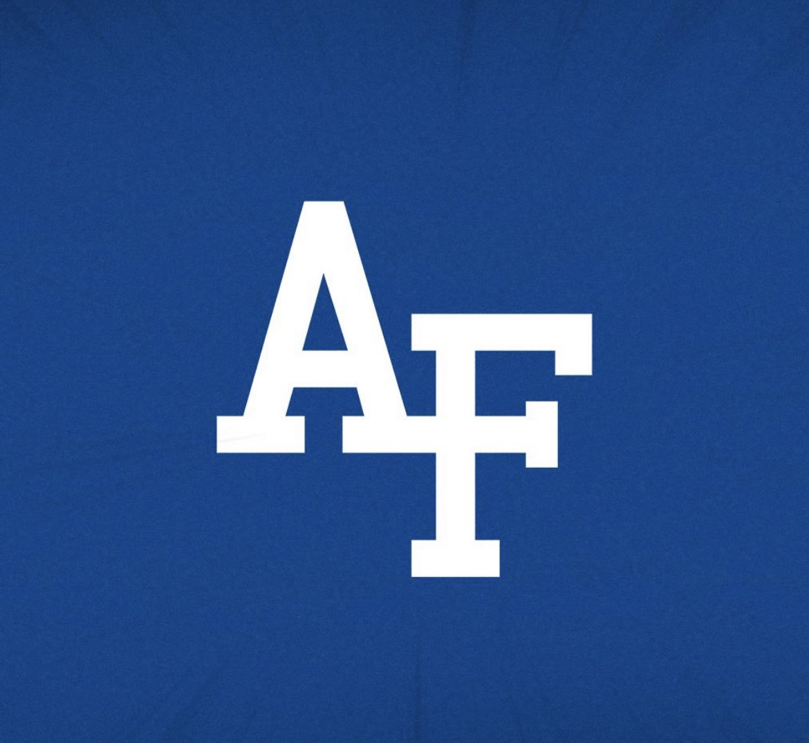 Quinnbrown_50's tweet photo. After a great conversation with @Brian_Knorr I am truly blessed and honored to receive a D1 offer to play football at Air Force Academy! ⚡️#FlyFightWin 
@CoachLobotzke @AF_Football @CoachTCalhoun @HoltFB @NationHolt https://t.co/ihs72wjU4n