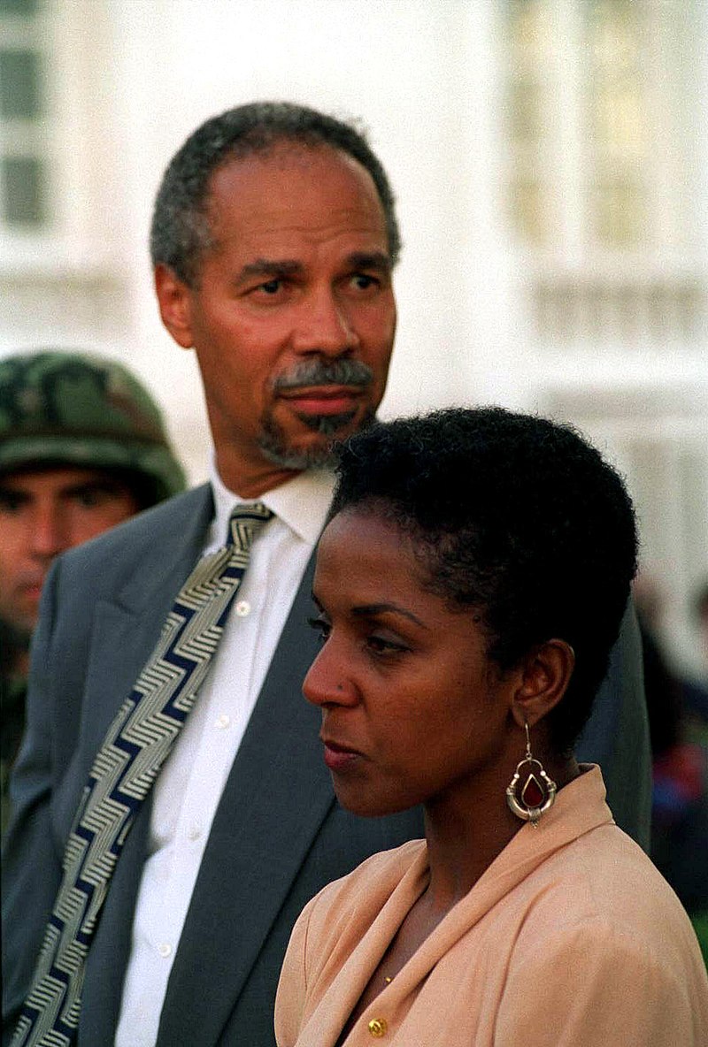 My condolences to the loved ones of Randall Robinson, who devoted his life to the empowerment and liberty of all peoples of the African and Caribbean diasporas. We will always remember his work to end apartheid and his lifetime of selfless activism and humanitarian action.