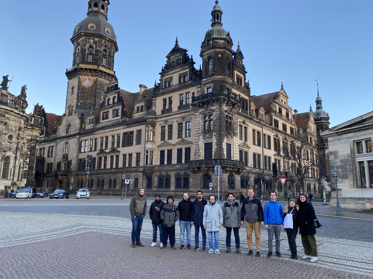 Axel Groß tweet media