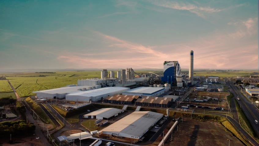 DefenseLrca's tweet photo. WEG fornece pacote de soluções para expansão de fábrica da Bracell no Brasil
#WEG #wege3 #Bracell
https://t.co/ZUvV6YOcvB https://t.co/S597TRlj6q