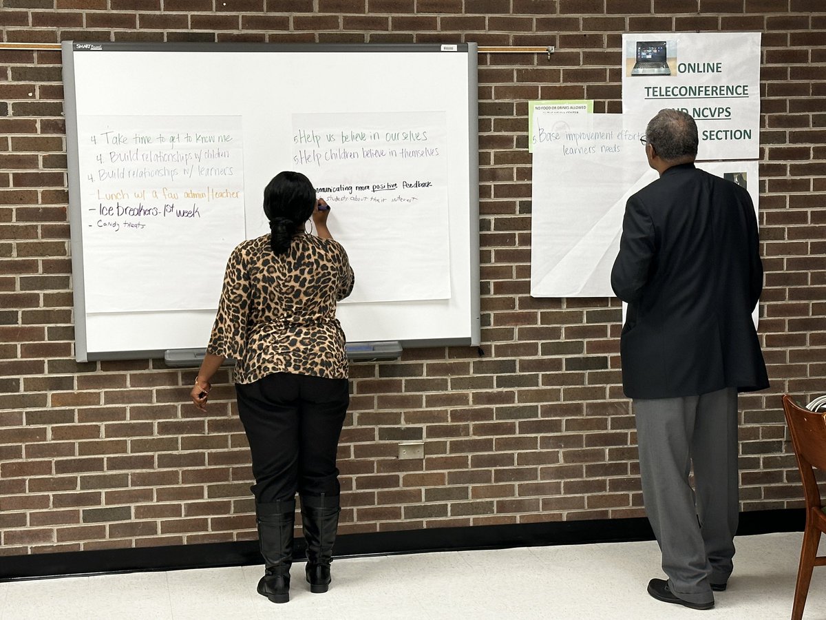 pierre_cobb's tweet photo. @PineForest28311 @TeachMcdonald PFHS SIT team looking at Cognia Survey data! #schoolImprovement #THENorthside #PFHS @CumberlandCoSch https://t.co/WLnetlpGuX