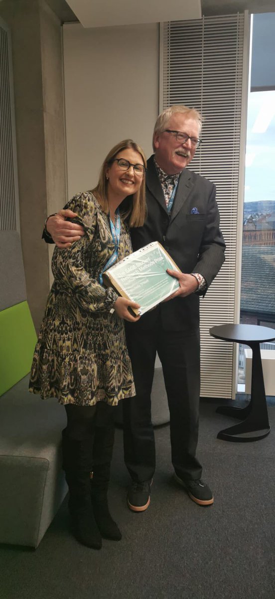 Michelle_SLT's tweet photo. Last month I became the 50th student of @ProfessorPlay to pass a PhD viva! 

And received the @Sage_Publishing Research Methods Award for engagement with @Dementia_NI 

Big thanks to my amazing supervisors @OrlaDuffy11 @Mo_Henderson_ and examiners @LyndaK22UU @anjalowit https://t.co/7CaNNtjBji