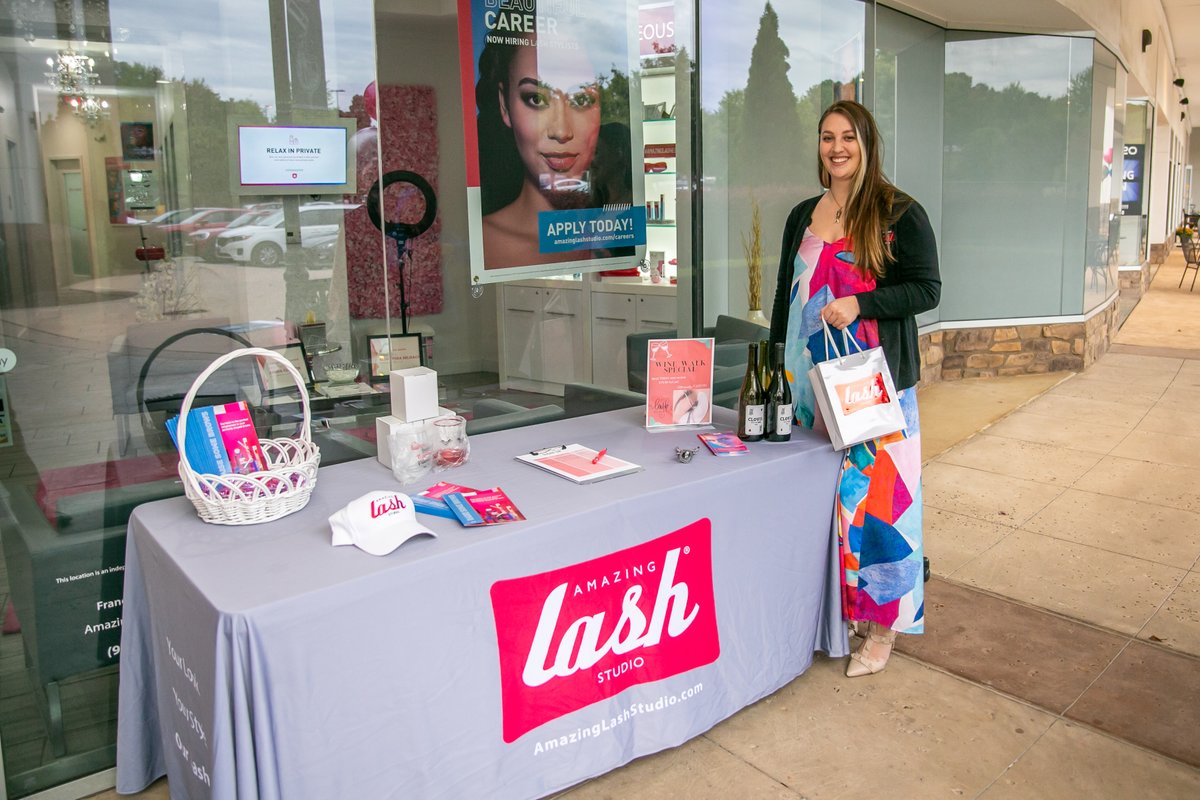 The Kay Yow Cancer Fund provided a $730,000 grant to Rex Healthcare Foundation to fund digital imaging equipment for two mobile mammography units! Help be a part of something bigger at our 🍷 Wine and Brew Walk 🍷 on March 30 at 5 p.m.! Make your ticket donation today. 🤩