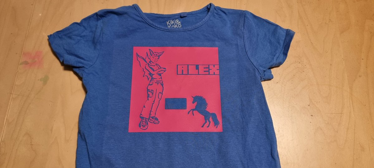 PlotterWitch's tweet photo. Birthday Shirt for my daughter!

Font &amp; Human: BLOXXX &amp; Superhero from Daddy2Design

Unicorn: Silhouette Store #179476 https://t.co/ESt8YFxFAC