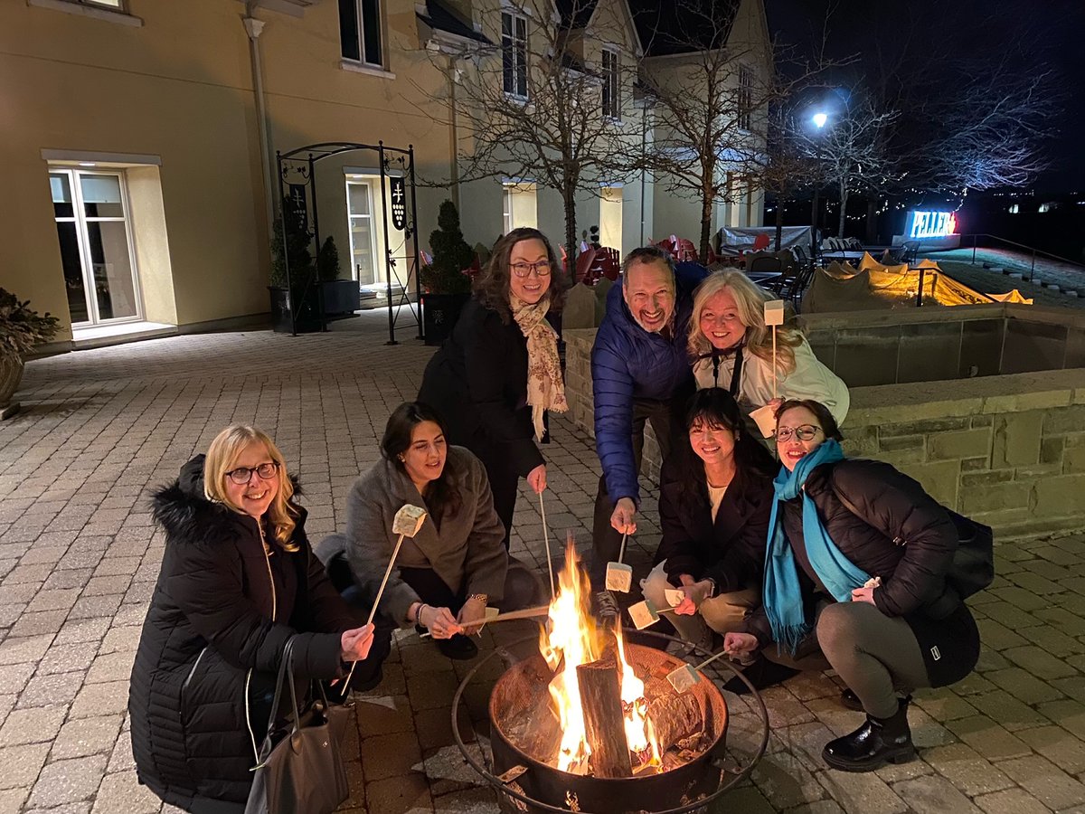 RosenSunshine's tweet photo. The Rosen Sunshine team took some time in beautiful Niagara-on-the-Lake to focus on diversity, equity &amp; inclusion, inclusive communications, and improved client work systems and strategies. Keep following us to see what we’ve got planned for the upcoming year! https://t.co/7kO35gp51k