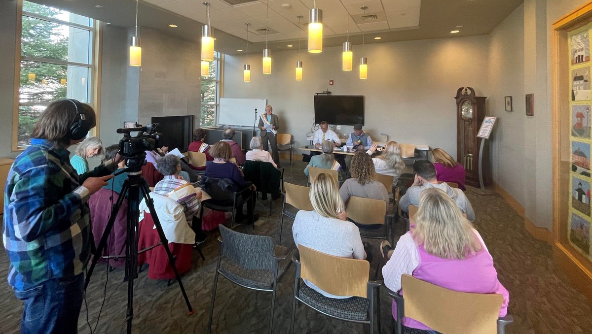 Senator Mike Rush ๐บ๐ธ (@SenatorMikeRush) on Twitter photo 2023-03-27 20:16:09 Had a productive panel conversation yesterday with @RepPaulMcMurtry in Walpole yesterday at the invitation of the League of Women Voters of Walpole, Westwood and Dedham. Had a productive panel conversation yesterday with @RepPaulMcMurtry in Walpole yesterday at the invitation of the League of Women Voters of Walpole, Westwood and Dedham.