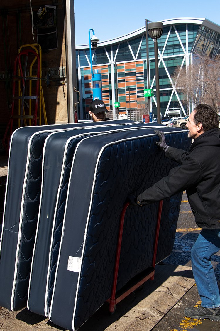 It’s always a good day to help others get a good night’s rest #HereAtSAIT. 

SAIT’s Facilities Management and Commercial Services residence team, in partnership with <a href="/CampusCentres/">Campus Living Centres</a>, donated 37 beds to <a href="/calgarydropin/">Calgary Drop-In Centre</a> and <a href="/HFHSouthernAB/">hfhsouthernab</a> for reuse.