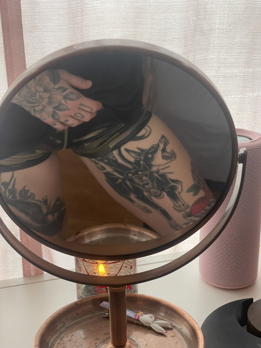 sierraluxe's tweet photo. New ink 😊😍 Now reimburse Me for it 🤑🤠 https://t.co/SofuYy6ZsY
