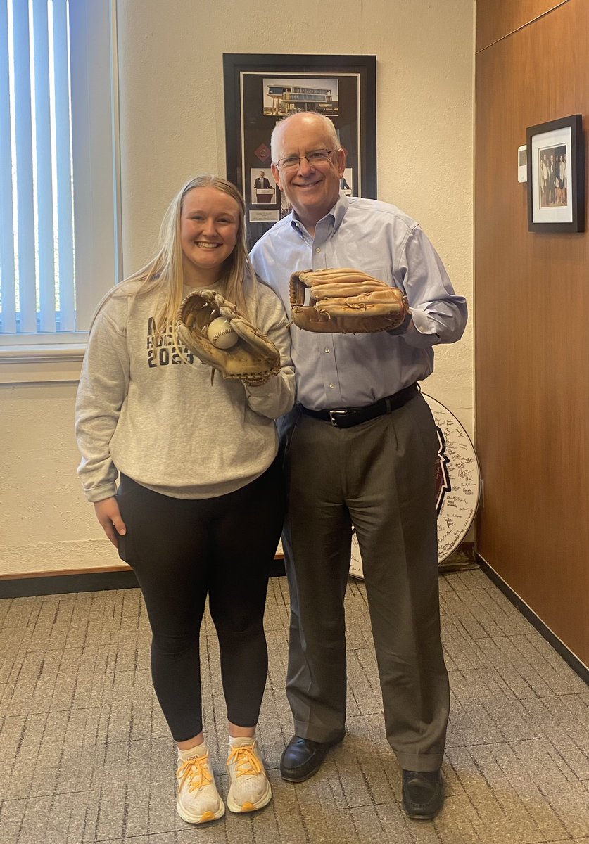 Clif Smart (@clifsmart) on Twitter photo Played catch w/ <a href="/MissouriState/">Missouri State</a> student Becca Forrest as a part of a class project today. Thanks for the invite. Perfect day to go outside. ☀️ Played catch w/ <a href="/MissouriState/">Missouri State</a> student Becca Forrest as a part of a class project today. Thanks for the invite. Perfect day to go outside. ☀️