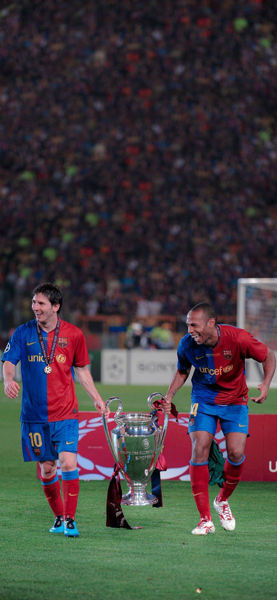 5aledz_'s tweet photo. 𝟒𝐊 #Wallpapers 
  ╘ 📁 Leo Messi - Thierry Henry 
    ╘ 📁 𝗕𝗮𝗿𝗰𝗲𝗹𝗼𝗻𝗮 𝟮𝟬𝟬𝟵. https://t.co/wUP71XhqgH