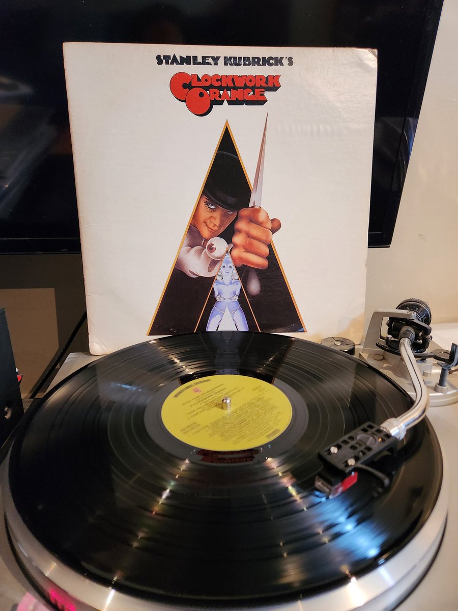 Now spinning the Clockwork Orange soundtrack. A crazy soundtrack for a crazy movie. Both the movie and soundtrack have been favorites for decades.
#AClockworkOrange #WendyCarlos #soundtracks #vinylrecords