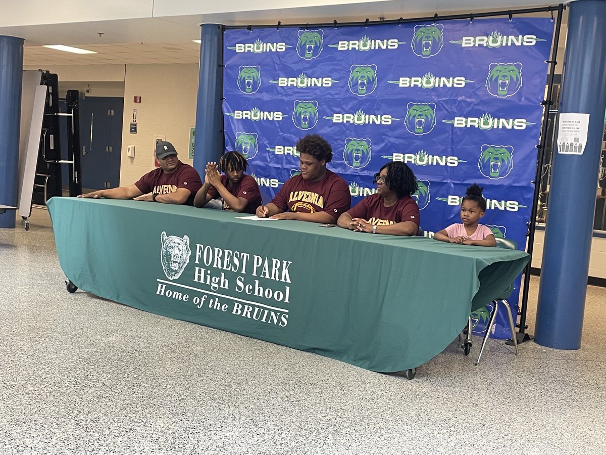 Excited for Jaylyn Jones, continuing his academic, personal and football journey at Alvernia! Thank you to the Jones family for allowing me to coach Jaylyn! Go Bruins!