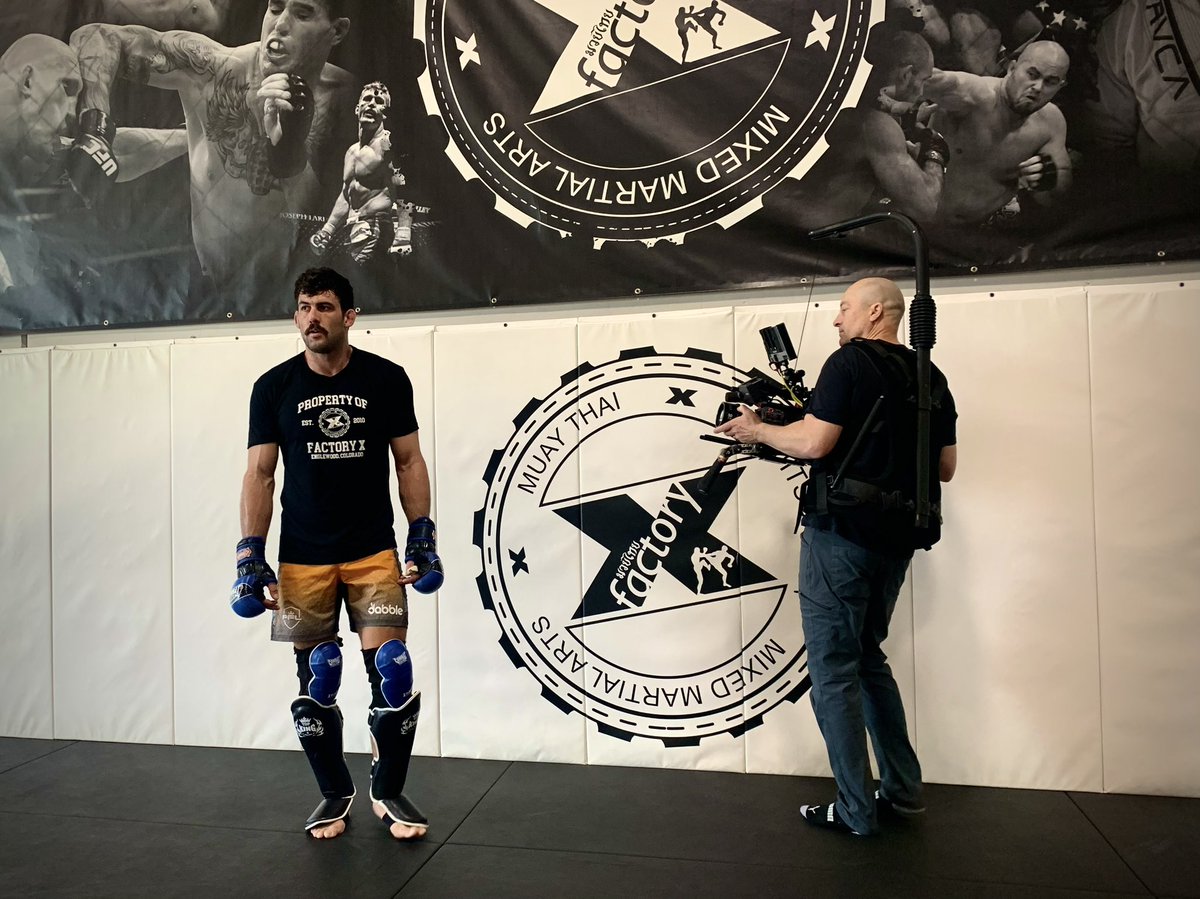 Brookaitken's tweet photo. Filming with Razor Rob Wilkinson before his #PFL match this week. 💪🙏👊@ChimeraLighting @PFLMMA @LandowPerform @FactoryXMTMMA #robwilkinson #mma #muaythai https://t.co/4y72tdVoB5