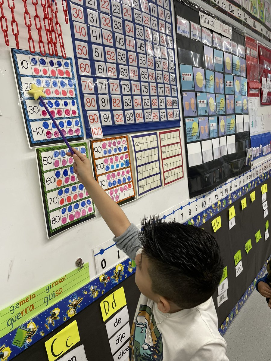 mrspastoralle's tweet image. It’s a great day when students teach the Number corner lesson! @HumbleISD_LLE @HumbleISD @HumbleElemMath  @MavoAntonietta #MarchMathMadness