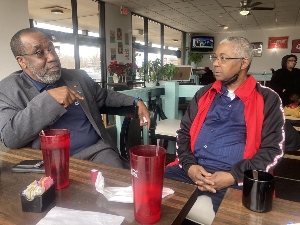 eitasjacksonco's tweet image. We had a great time sitting down for coffee with Rep. Jerome Barnes (@RepBarn28) and Neal Wade on Friday to discuss developmental disability services. Neal, one of Jerome's constituents, is the Treasurer of the local People First Chapter, and is a person we support.