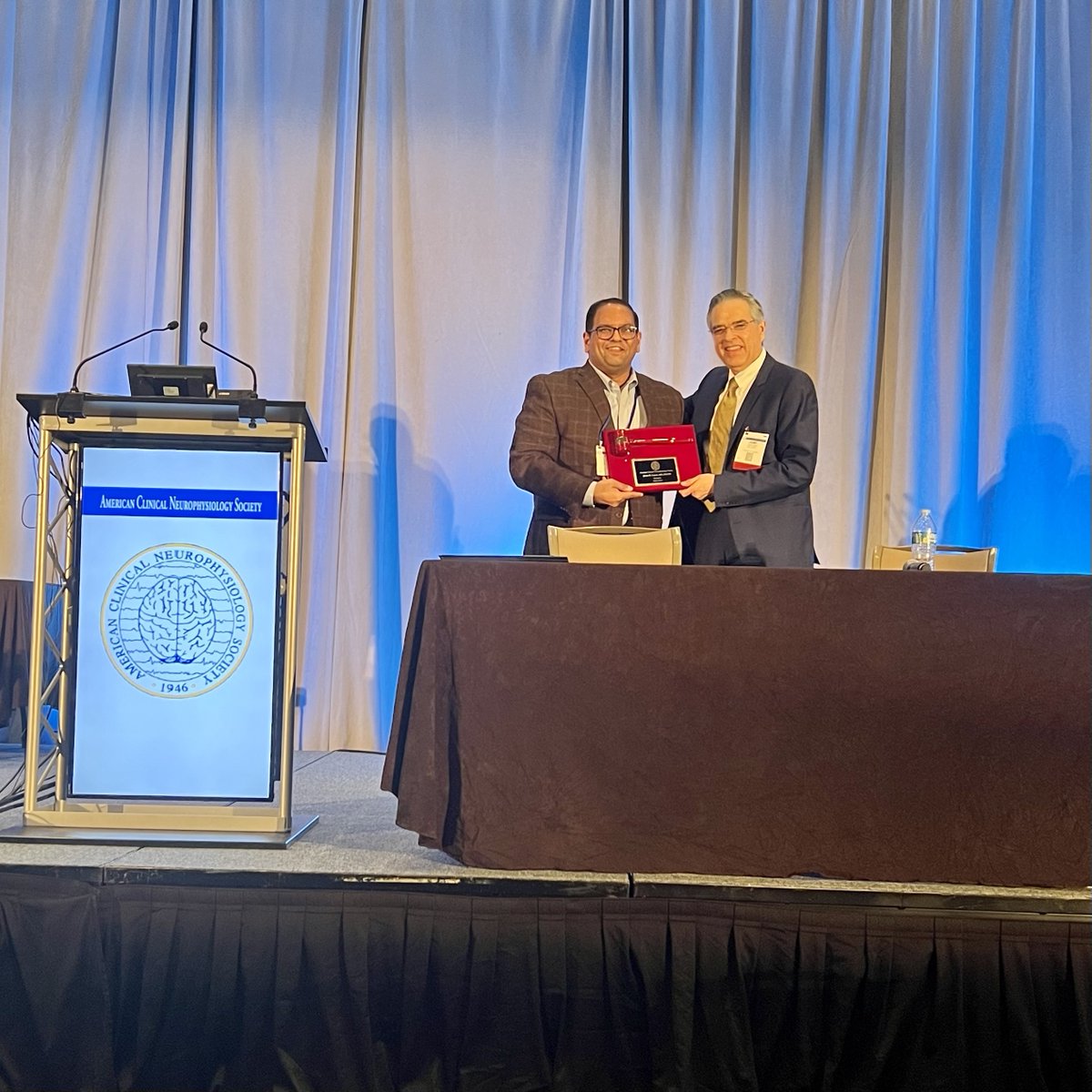 ACNS_org's tweet photo. The ACNS gavel has officially been passed. Congratulations to the 2023-2024 ACNS President, Saurabh R. Sinha, MD, PhD, FACNS! 

Thank you, @JaimeLopezMD, for your hard work and dedication to ACNS this past year! #ACNS2023 https://t.co/UMQNUHnTHQ